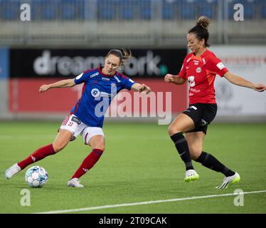 Oslo, Norvegia. 4 ottobre 2023. Oslo, Norvegia, 4 ottobre 2023: Felicia Rogic (22 Valerenga) tira la palla durante la partita di campionato Toppserien tra Valerenga e Arna Bjornar all'Intility Arena di Oslo (Ane Frosaker/SPP) credito: SPP Sport Press Photo. /Alamy Live News Foto Stock