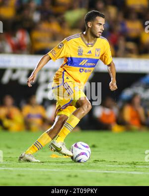 Monterrey, Messico. 4 ottobre 2023. 4 ottobre 2023; Monterrey, Nuevo León, Messico, Estádio Universitário; Liga BBVA MX Round 11 match tra Club Tigres UANL e Toluca. #13 Defender Tigres, Diego Reyes Rosales credito obbligatorio: Toby Tande Credit: PX Images/Alamy Live News Foto Stock