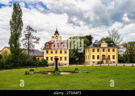Castello Belvedere vicino Weimar Thuringia Germania è un elegante residenza estiva risalente al 18th ° secolo. Vista dal parco del Castello. Foto Stock