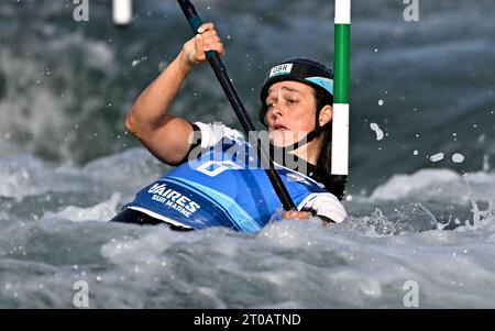 Vaires-sur-Marne, d'Île-de-France, Francia. 5 ottobre 2023. 2023 finale della Coppa del mondo di canoa. Stade Nautique Olympique. Vaires-sur-Marne, d'Île-de-France. Mallory Franklin (GBR) nella Women kayak Heats durante le finali di Coppa del mondo di canoa 2023 allo Stade Nautique Olympique, Francia. Credito: Sport in Pictures/Alamy Live News Foto Stock