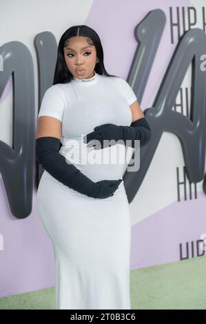 Atlanta, Stati Uniti. 3 ottobre 2023. LightskinKeisha arriva al BET Hip Hop Awards il 3 ottobre 2023 al Cobb Energy Performing Arts Center di Atlanta, Georgia. (Foto di Mike Ware/Sipa USA) credito: SIPA USA/Alamy Live News Foto Stock