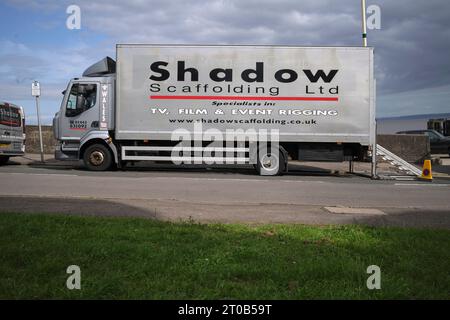 Film Crew Vehicle on the Esplanade Penarth South Wales UK Foto Stock