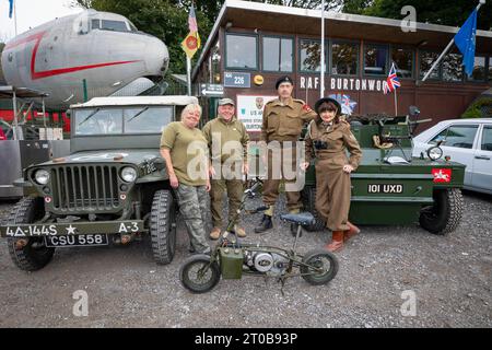 North West casual Classic's Car Club evento tenutosi presso il Burtonwood Heritage Centre di Warrington, nel settembre 2023 Foto Stock