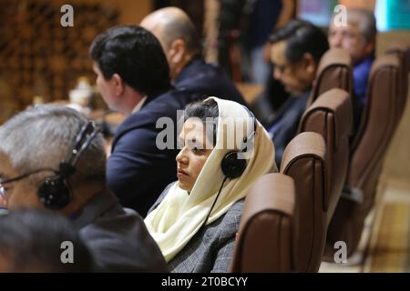 Ardabil, Iran. 5 ottobre 2023. I funzionari partecipano alla quinta riunione ministeriale dell'Organizzazione per la cooperazione economica (ECO) sul turismo in quanto la città di Susha dell'Azerbaigian, che ha riacquistato la sua indipendenza lo scorso anno, è eletta capitale del turismo del 2026, nella provincia di Ardabil, in Iran, che è stata dichiarata capitale del turismo del 2023. (Immagine di credito: © Rouzbeh Fouladi/ZUMA Press Wire) SOLO USO EDITORIALE! Non per USO commerciale! Foto Stock