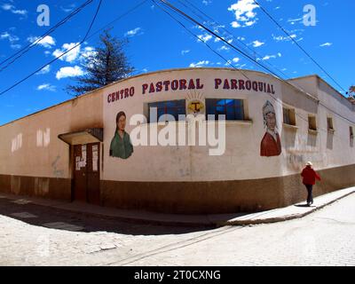 Copacabana / Bolivia - 07 maggio 2011: L'arte in strada a Copacabana su Altiplano, Bolivia Foto Stock