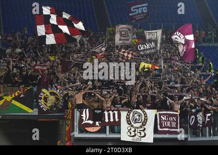 Tifosi dei Servette durante la partita di UEFA Europa League AS Roma contro Servette allo stadio Olimpico di Roma, Italia. 5 ottobre 2023. AllShotLive/Sipa USA credito: SIPA USA/Alamy Live News Foto Stock