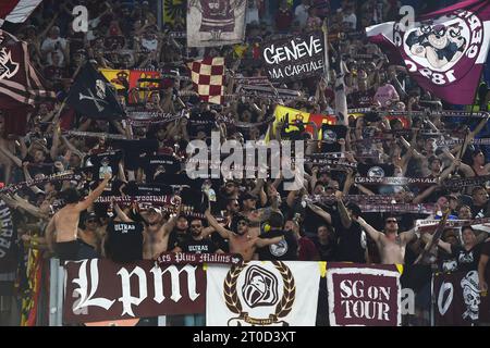 Tifosi dei Servette durante la partita di UEFA Europa League AS Roma contro Servette allo stadio Olimpico di Roma, Italia. 5 ottobre 2023. AllShotLive/Sipa USA credito: SIPA USA/Alamy Live News Foto Stock