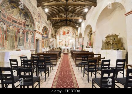 Gavelli, frazione di Sant'Anatolia di Narco (Italia, Umbria, Valnerina - Provincia di Perugia), chiesa di San Michele Arcangelo Foto Stock