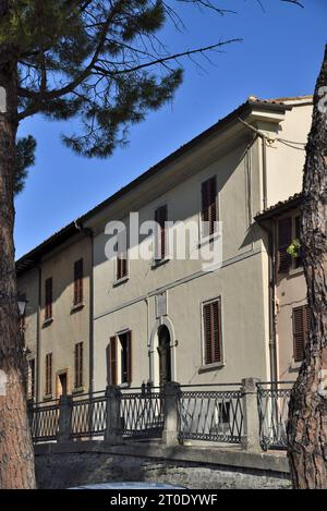 Sant'Angelo in vado (Italia, Marche - provincia di Pesaro-Urbino), via Zuccari, luogo di nascita dei Fratelli Zuccari (Taddeo e Federico) Foto Stock