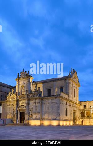 Lecce (Italia, Puglia, provincia di Lecce) piazza Duomo, Cattedrale metropolitana di Maria Santissima Assunta Foto Stock