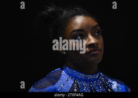 Anversa, Belgio. 6 ottobre 2023. US Simone Biles nella foto durante la finale individuale femminile all-around ai Campionati del mondo di ginnastica Artistica, ad Anversa, venerdì 06 ottobre 2023. I Mondi si svolgono ad Anversa dal 30 settembre all'8 ottobre. BELGA PHOTO DIRK WAEM Credit: Belga News Agency/Alamy Live News Foto Stock