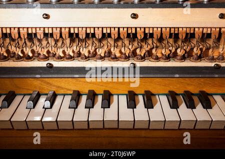 Dettaglio di un organo portativo, Organ Museum Borgentreich, distretto di Höxter, Renania settentrionale-Vestfalia, Germania, Europa Foto Stock