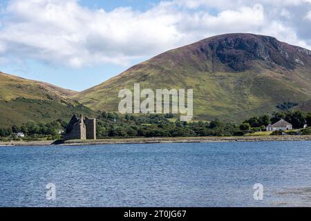 Castello di Lochranza, torre fortificata, Isola di Arran, Firth of Clyde, Scozia, REGNO UNITO Foto Stock