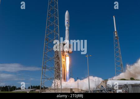 Lancio di ULA Atlas V Amazon Kuiper Foto Stock