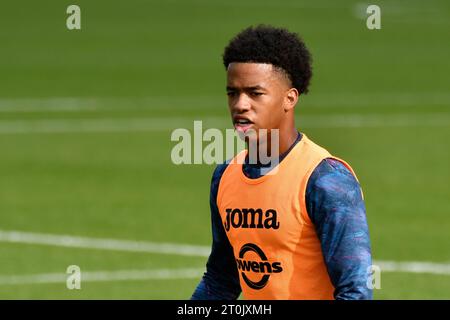 Swansea, Galles. 7 ottobre 2023. Kristian Fletcher di Swansea City durante il riscaldamento pre-partita prima della partita di Premier League Cup tra Swansea City Under 21 e Brighton & Hove Albion Under 21 presso la Swansea City Academy di Swansea, Galles, Regno Unito, il 7 ottobre 2023. Crediti: Duncan Thomas/Majestic Media/Alamy Live News. Foto Stock