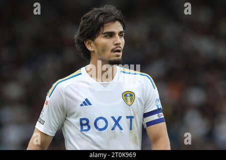 Leeds, Regno Unito. 7 ottobre 2023. Pascal Struijk n. 21 di Leeds United durante il match del campionato Sky Bet Leeds United vs Bristol City a Elland Road, Leeds, Regno Unito, 7 ottobre 2023 (foto di James Heaton/News Images) a Leeds, Regno Unito il 10/7/2023. (Foto di James Heaton/News Images/Sipa USA) credito: SIPA USA/Alamy Live News Foto Stock