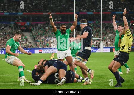 Julien Mattia/le Pictorium - partita della Coppa del mondo di rugby Irlanda, Regno Unito. 7 ottobre 2023. Francia/Seine-Saint-Denis/Saint-Denis - meta irlandese durante la partita di Coppa del mondo di rugby in piscina B tra Irlanda e Scozia allo Stade de France, 7 ottobre 2023. Crediti: LE PICTORIUM/Alamy Live News Foto Stock