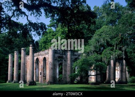 Rovine della chiesa parrocchiale del Principe William di Sheldon, Sheldon, Carolina del Sud Foto Stock