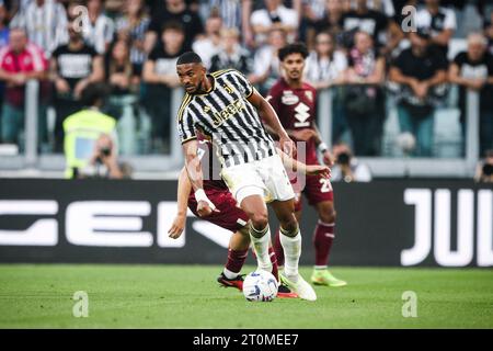 Torino, Italia. 7 ottobre 2023. Il difensore della Juventus Bremer (3) in azione durante la partita di serie A n.8 JUVENTUS - TORINO il 7 ottobre 2023 allo Stadio Allianz di Torino, Piemonte, Italia. (Foto di Matteo Bottanelli/NurPhoto) credito: NurPhoto SRL/Alamy Live News Foto Stock