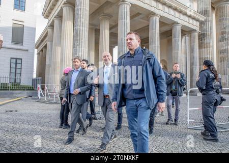 Berlino, Germania. 8 ottobre 2023. Ambasciatore di Israele in Germania, Ron Prosor. (Foto di Michael Kuenne/PRESSCOV/Sipa USA) credito: SIPA USA/Alamy Live News Foto Stock