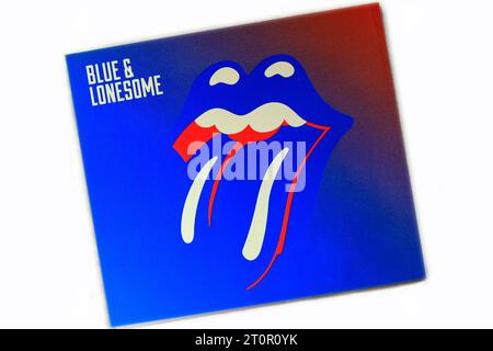 The Rolling Stones - Blue & Lonesome. Custodia per CD su sfondo chiaro Foto Stock