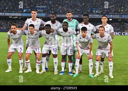 Napoli, Italia. 8 ottobre 2023. La formazione della Fiorentina in serie A tra SSC Napoli vs ACF Fiorentina allo Stadio Diego Armando Maradona credito: Agenzia fotografica indipendente/Alamy Live News Foto Stock