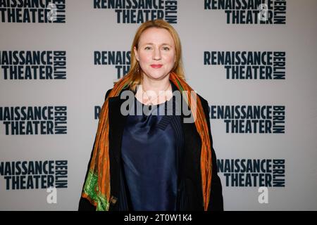 Winnie Böwe bei der Premiere von Marlene im Renaissance Theater Berlin. *** Winnie Böwe alla prima di Marlene al Renaissance Theater Berlin Credit: Imago/Alamy Live News Foto Stock