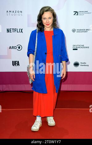 Katharina Leonore Goebel bei der 24. Verleihung der First Steps Awards im Theater des Westens. Berlino, 08.10.2023 *** Katharina Leonore Goebel alla cerimonia dei 24 First Steps Awards al Theater des Westens Berlin, 08 10 2023 foto:XF.xKernx/xFuturexImagex FIST Steps 3107 Credit: Imago/Alamy Live News Foto Stock