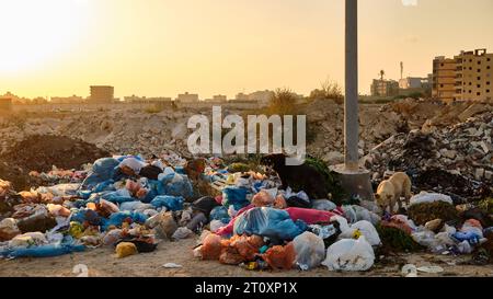 Discarica su strada Foto Stock