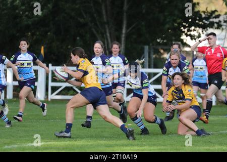 Henley Hawks Women RFC batté in casa la squadra femminile del Newbury Rugby Club Foto Stock
