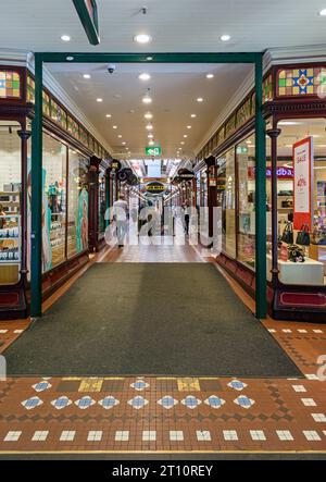 La galleria di negozi di epoca vittoriana, lo Strand in Pitt Street nel centro di Sydney, Australia Foto Stock