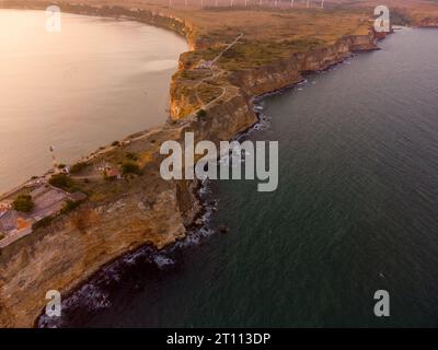 Vista aerea dall'alto di Capo Kaliakra sulla riva del Mar Nero in Bulgaria Foto Stock