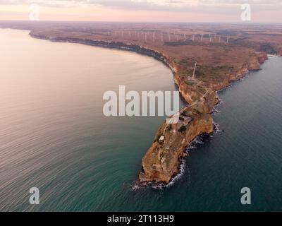 Vista aerea dall'alto di Capo Kaliakra sulla riva del Mar Nero in Bulgaria Foto Stock