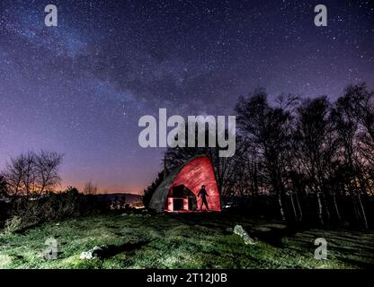 Via Lattea nell'eremo di Agina, Navarra Foto Stock