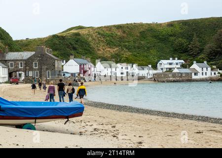 Porthdinllaen talvolta chiamato Porth Dinllaen è un piccolo villaggio costiero sulla penisola di Llyn Foto Stock