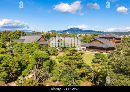 Il Palazzo Ninomaru e il Palazzo Honmaru del Castello Nijo si trovano a Kyoto, Giappone Foto Stock