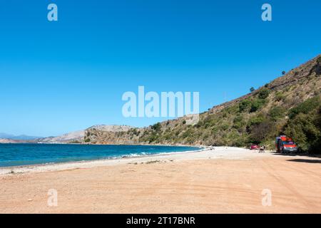 18 settembre 2022 - Igoumenitsa, Grecia - splendido paesaggio sul mare nella striscia di Sagiada, Igoumenitsa, Grecia, vicino al confine con l'Albania Foto Stock