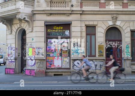 Wohnhaus, Altbau, Graffitis, Wolfgang-Heinze-Straße, Connewitz, Lipsia, Sachsen, Deutschland Foto Stock