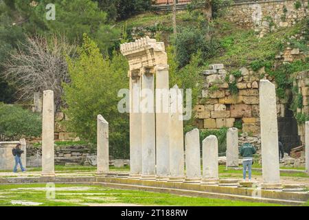 Rete von Säulengängen, Römische Agora, Athen, Griechenland Foto Stock