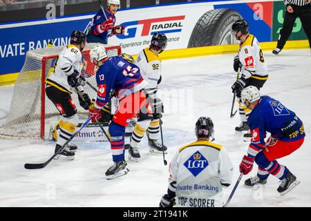 Spielszene Adler Mannheim gegen Rouen Dragons (Champions Hockey League) Foto Stock