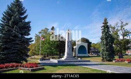 Salmone Run nel fiume Ganaraska. Port Hope, AVANTI. Canada Foto Stock