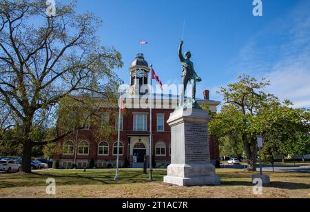 Salmone Run nel fiume Ganaraska. Port Hope, AVANTI. Canada Foto Stock
