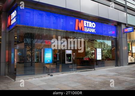 Metro Bank, 45 Market Street, Manchester, Regno Unito. Foto Stock