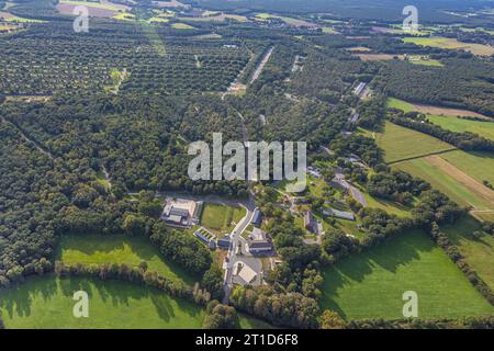 Luftbild, Munitionsversorgungszentrum West, Wulfen, Dorsten, Ruhrgebiet, Nordrhein-Westfalen, Deutschland ACHTUNGxMINDESTHONORARx60xEURO *** Vista aerea, centro di rifornimento di munizioni ovest, Wulfen, Dorsten, zona della Ruhr, Renania settentrionale-Vestfalia, Germania ATTENTIONxMINESTHONORARx60xEURO credito: Imago/Alamy Live News Foto Stock