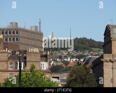 Dundee Law War Memorial in cima alla collina a Dundee, Regno Unito Foto Stock