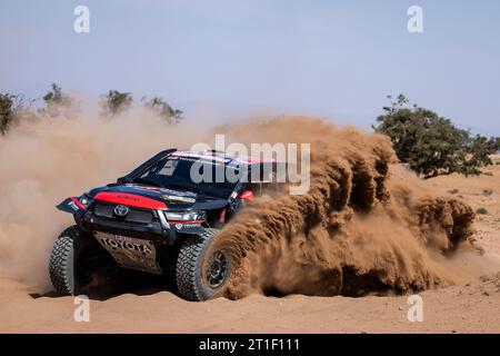 Agadir, Maroc. 13 ottobre 2023. 202 YACOPINI Juan Cruz (arg), OLIVERAS CARRERAS Daniel (spa), Toyota Hilux Overdrive, FIA W2RC, azione durante il Prologo del Rallye du Maroc 2023, il 13 ottobre 2023 ad Agadir, Marocco - foto Julien Delera/DPPI Credit: DPPI Media/Alamy Live News Foto Stock