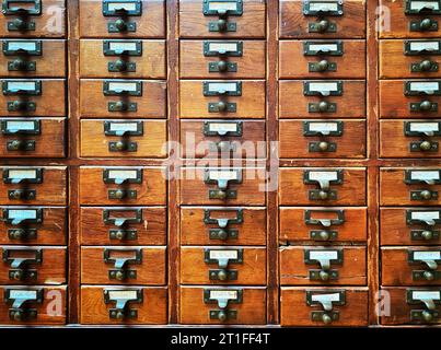 Catalogo delle schede in una biblioteca Foto Stock