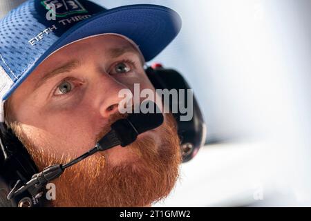 Concord, NC, USA. 7 ottobre 2023. Chris Buescher (17), pilota della NASCAR Cup Series, scende in pista per allenarsi per la Bank of Amercia ROVAL 400 presso la Charlotte Motor Speedway di Concord NC. (Immagine di credito: © Logan T Arce Grindstone Media GR/ASP) SOLO USO EDITORIALE! Non per USO commerciale! Foto Stock