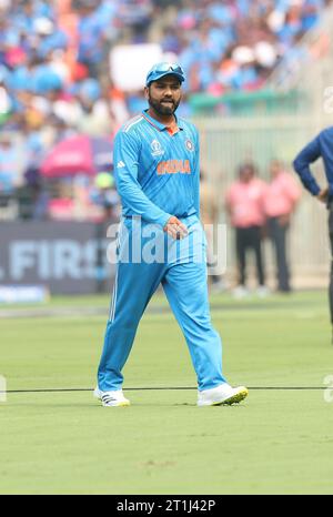 Ahmeddabad, Gujarat, INDIA. 14 ottobre 2023. ICC Men's Cricket World Cup INDIA 2023: I.INDIA VS PAKISTAN : India vince il lancio e decide di schierarsi.PAKISTAN 156 per 3 (Credit Image: © Seshadri Sukumar/ZUMA Press Wire) SOLO EDITORIALE! Non per USO commerciale! Crediti: ZUMA Press, Inc./Alamy Live News Foto Stock