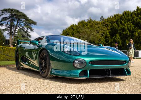 Jaguar XJ220-S TWR, in mostra al Salone privato Concours d'Elégance, tenutosi a Blenheim Palace. Foto Stock